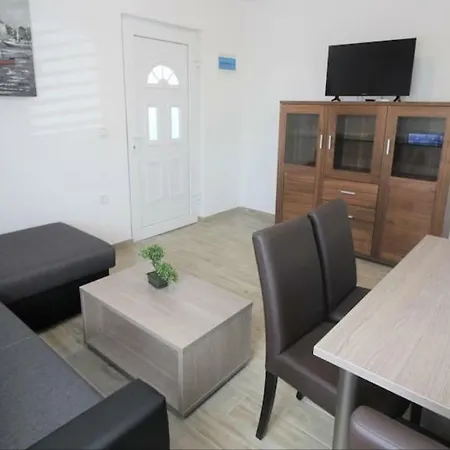 Apartment Pamela