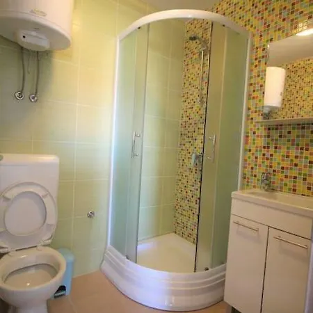 Pamela Apartment Vir